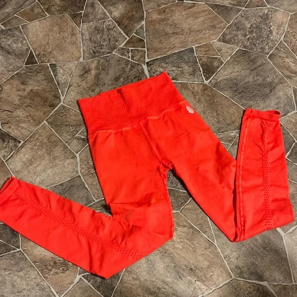 NWOT High-Rise 7/8 Length Good Karma Leggings Sz XS/S